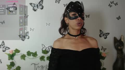 Snapshot of astrid_miller_1 chatting on April 25, 2:36 am Astrid online show from April 25, 2:36 am