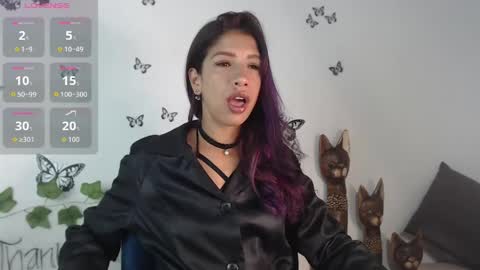 Snapshot of astrid_miller_1 chatting on April 28, 7:02 am Astrid online show from April 28, 7:02 am