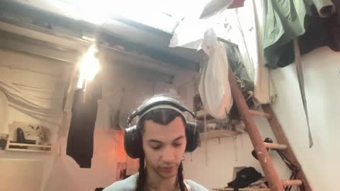 Snapshot of astrodoll chatting on March 25, 2:12 pm Astro Doll online show from March 25, 2:12 pm