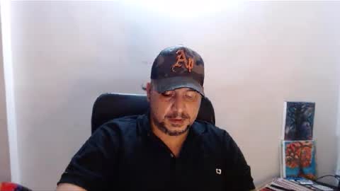 Snapshot of astton_nick chatting on December 26, 2:55 am Nick Astton online show from December 26, 2:55 am