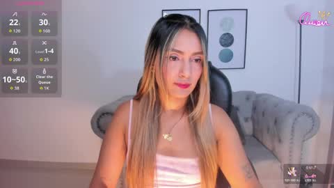 Snapshot of asura_love chatting on May 24, 3:39 pm asura_love online show from May 24, 3:39 pm