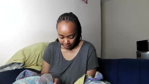Snapshot of atara_seren chatting on May 19, 1:56 am atara_seren online show from May 19, 1:56 am