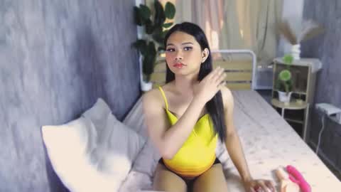 atashakendall online show from January 12, 2:28 am