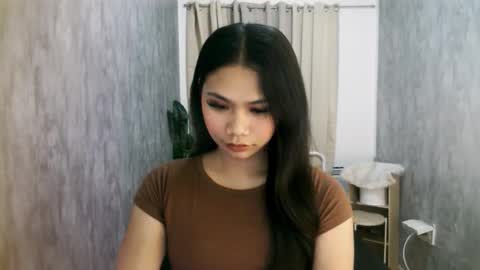 atashakendall online show from March 10, 9:36 am