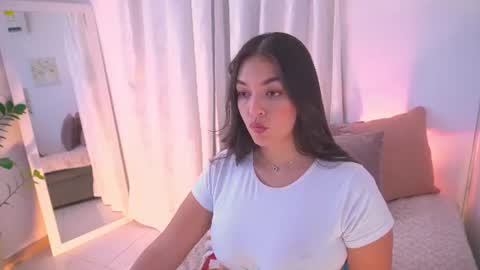 Snapshot of atena676 chatting on July 14, 2:16 am atena676 online show from July 14, 2:16 am