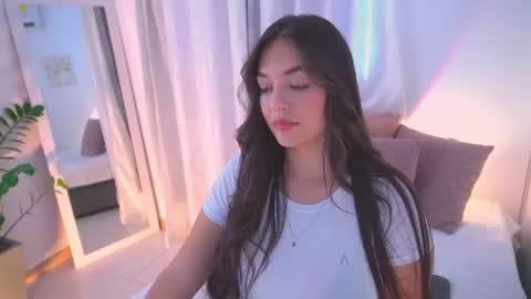 Snapshot of atena676 chatting on July 16, 3:40 pm atena676 online show from July 16, 3:40 pm