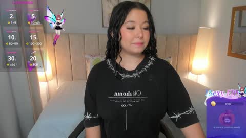 Snapshot of atena_cuteee chatting on December 3, 2:25 am sofia online show from December 3, 2:25 am