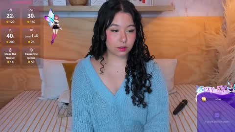 Snapshot of atena_cuteee chatting on January 4, 7:13 pm sofia online show from January 4, 7:13 pm