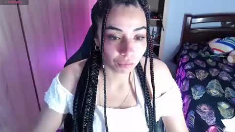 Snapshot of atena_messy chatting on June 20, 2:14 am atena messy online show from June 20, 2:14 am