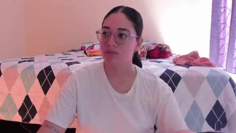 atenas online show from May 31, 1:29 pm