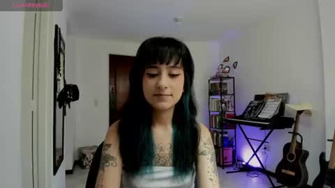 Snapshot of atenea_dragon__ chatting on June 27, 6:13 pm Atenea online show from June 27, 6:13 pm