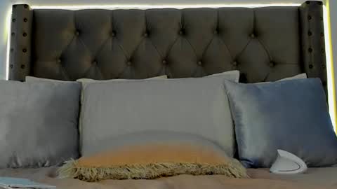 Atenea Hank online show from December 21, 3:14 am