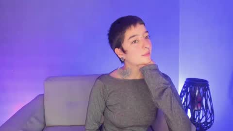 Snapshot of atheena__ chatting on May 26, 12:56 pm Athenea online show from May 26, 12:56 pm