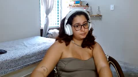 Snapshot of athenasbae chatting on May 26, 9:55 pm Steph online show from May 26, 9:55 pm