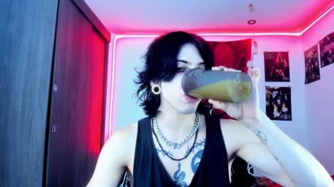 athenauwu online show from February 4, 3:22 am