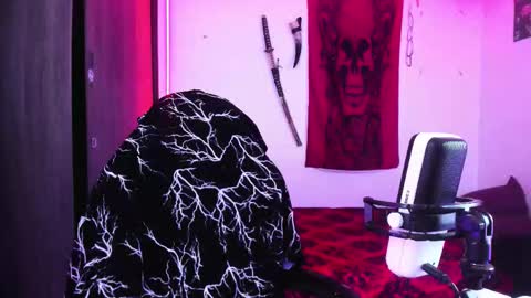 athenauwu online show from March 14, 8:20 am