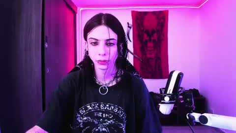 Snapshot of atheneoo_ chatting on June 22, 7:05 am athenauwu online show from June 22, 7:05 am