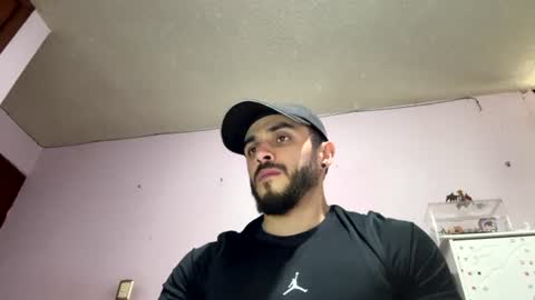 Snapshot of athlete_boy22 chatting on June 17, 9:27 pm Atlas online show from June 17, 9:27 pm