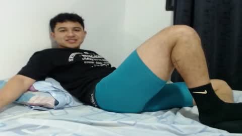 Snapshot of athleticboy2026 chatting on October 10, 2:32 am Robin online show from October 10, 2:32 am