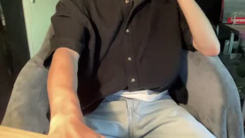 Snapshot of atlasboy22 chatting on July 24, 1:42 pm Undress a hung twink online show from July 24, 1:42 pm