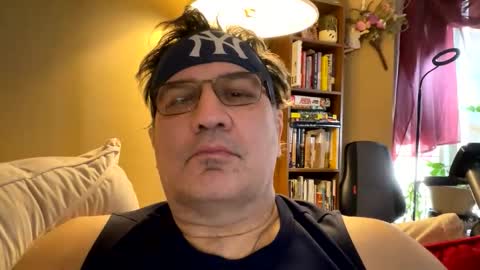 atozzzz online show from February 7, 6:33 pm