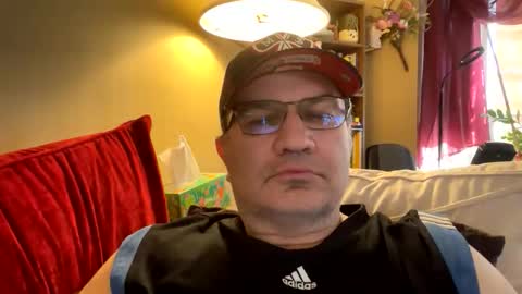 Snapshot of atozzzz chatting on May 10, 4:45 pm atozzzz online show from May 10, 4:45 pm