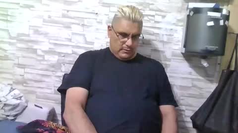 A online show from February 1, 4:38 pm