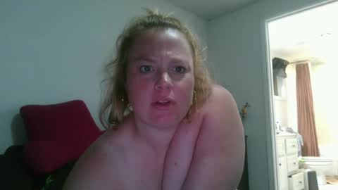 Snapshot of attentionsluts8991 chatting on July 8, 6:07 am attentionsluts8991 online show from July 8, 6:07 am