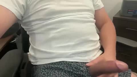 Snapshot of au_12345 chatting on February 3, 7:35 am Antonio online show from February 3, 7:35 am