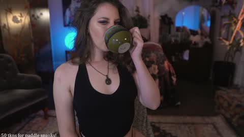 Snapshot of audrey_ chatting on March 8, 5:59 am Audrey online show from March 8, 5:59 am