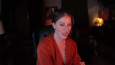 Snapshot of audrey_ chatting on April 25, 4:37 am Audrey online show from April 25, 4:37 am