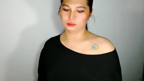 Snapshot of audreyholloway chatting on June 17, 3:24 pm Audrey online show from June 17, 3:24 pm