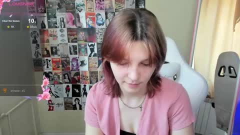 Snapshot of audreyykim chatting on February 13, 5:14 am Audrey online show from February 13, 5:14 am