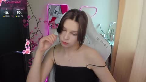 Audrey online show from May 30, 8:22 am