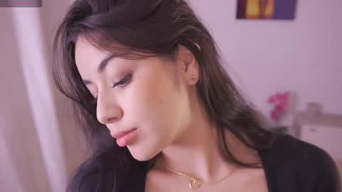        . online show from September 26, 10:47 pm