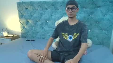 Snapshot of auren_nova chatting on July 15, 12:32 pm auren_nova online show from July 15, 12:32 pm
