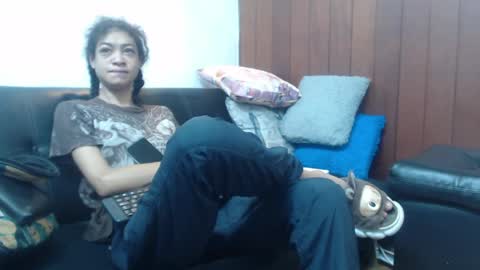 Snapshot of aurora_ath chatting on June 3, 6:38 am Aurora ath online show from June 3, 6:38 am