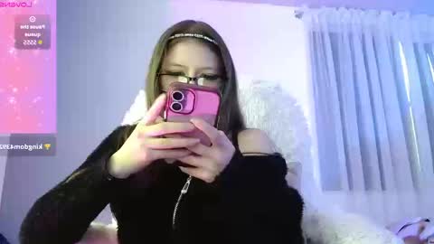 Aurora online show from September 19, 9:04 pm