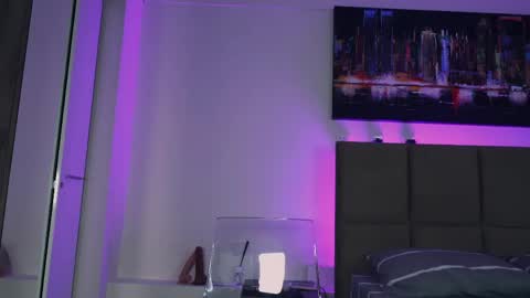 Aurora online show from April 17, 6:55 pm