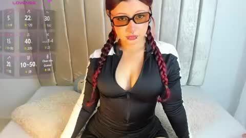 Snapshot of aurora_johnson_ chatting on July 28, 5:36 am A U R O R A online show from July 28, 5:36 am