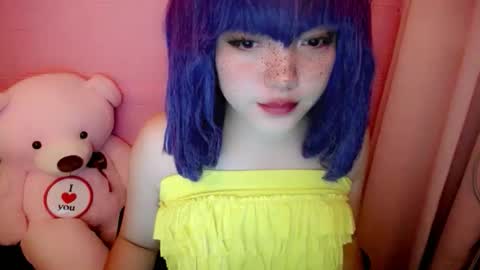 Snapshot of aurora_more chatting on May 21, 9:16 am cute online show from May 21, 9:16 am