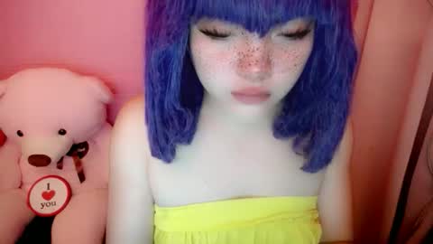 Snapshot of aurora_more chatting on May 29, 11:14 pm cute online show from May 29, 11:14 pm