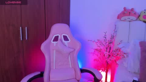 Aurora  online show from February 26, 7:35 pm