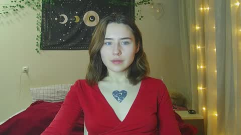 Snapshot of aurora_worker chatting on January 2, 1:08 pm Aurora online show from January 2, 1:08 pm