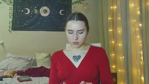 Snapshot of aurora_worker chatting on January 8, 12:37 pm Aurora online show from January 8, 12:37 pm