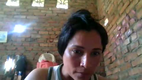 Snapshot of auroraangels1 chatting on April 10, 1:16 pm auroraangels1 online show from April 10, 1:16 pm