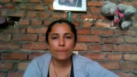 Snapshot of auroraangels1 chatting on May 6, 11:59 am auroraangels1 online show from May 6, 11:59 am