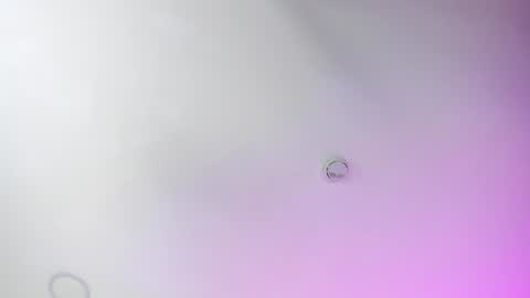 Snapshot of auroradurand chatting on December 4, 12:41 am ...  ... online show from December 4, 12:41 am