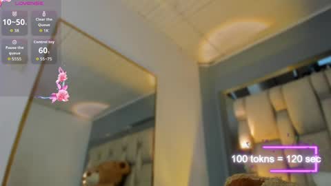 Snapshot of auroraflowers chatting on May 16, 7:34 pm Aurora online show from May 16, 7:34 pm