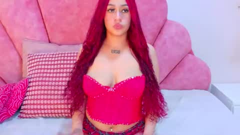Snapshot of aurorajackson__ chatting on July 20, 8:11 pm AURORA online show from July 20, 8:11 pm